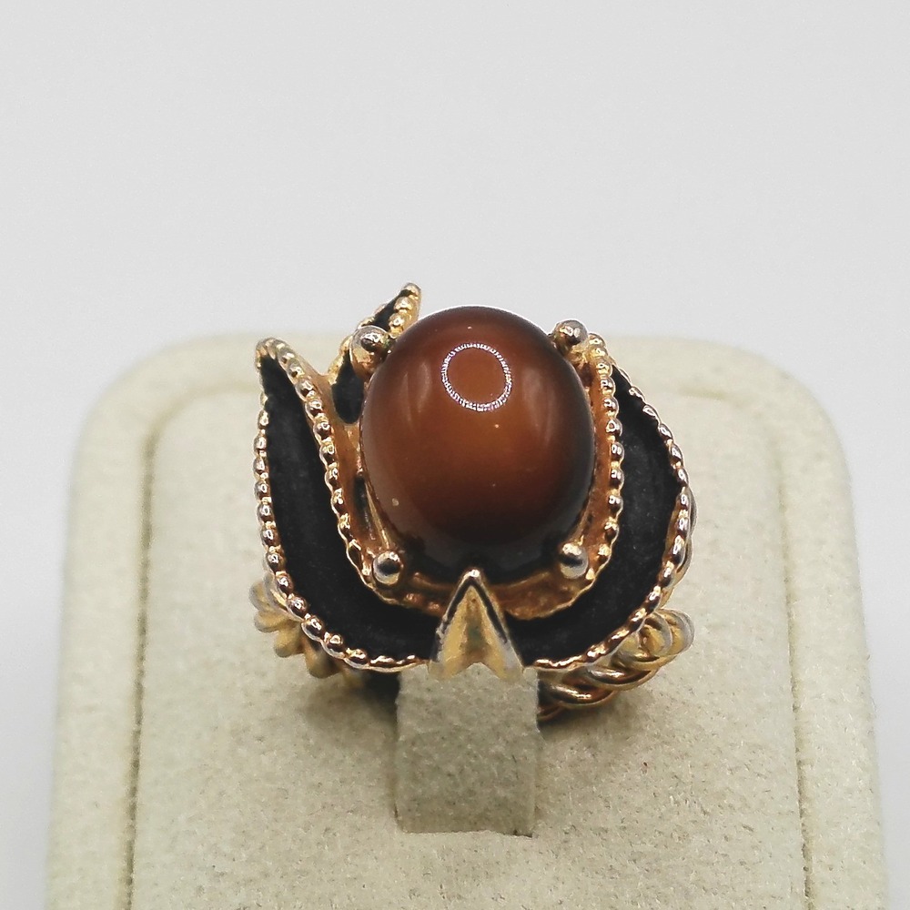 Vintage Gold Tone Brown Cabochon Statement Ring Twisted Rope Band Adjustable